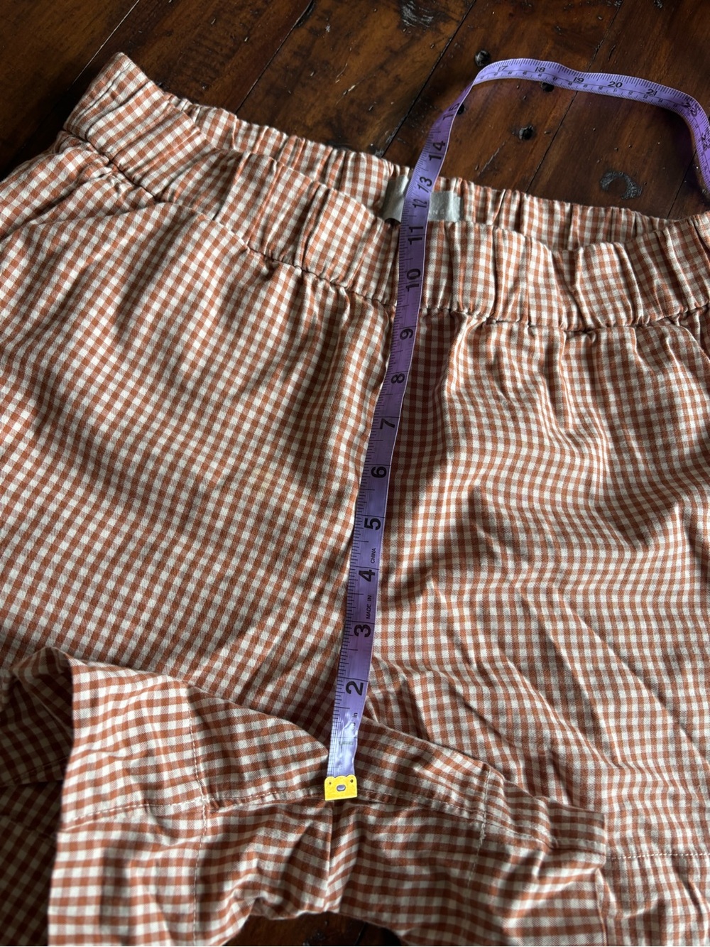 Everlane Easy Short in orange & Cream Gingham - Picture 6 of 8